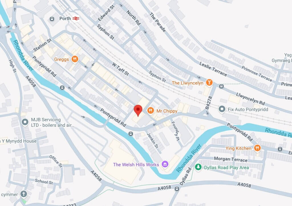 A Google map of Porth showing the proximity of 44 Hannah Street from the Porth train station